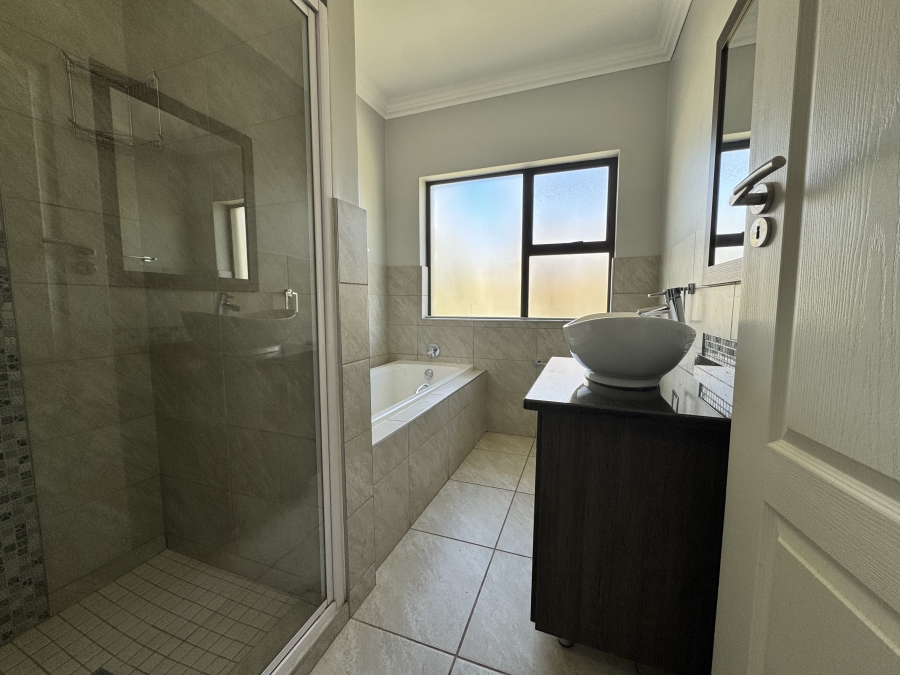 3 Bedroom Property for Sale in Wilkoppies North West